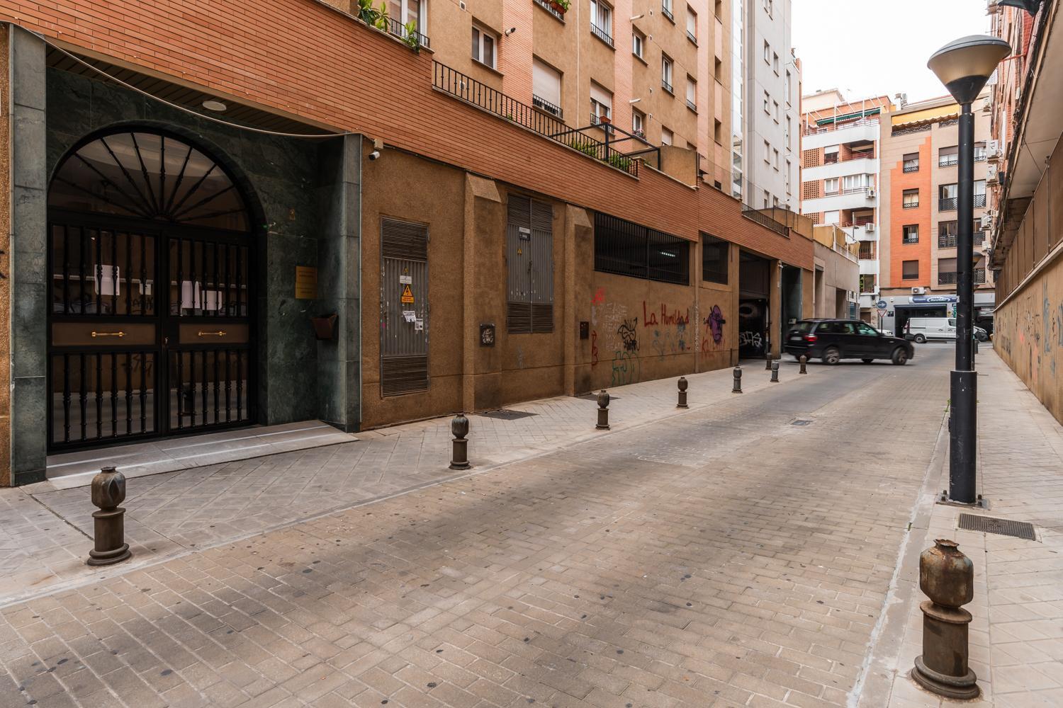 Tuguest Station With Parking Apartment Granada Exterior photo
